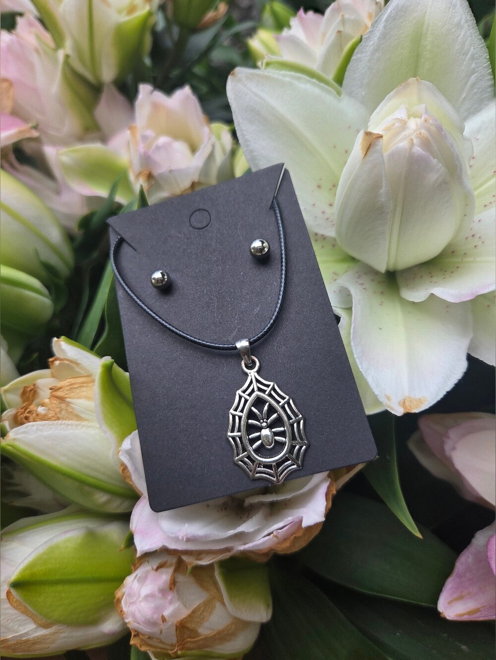Gothic Spider Web Pendant Necklace & Earring Alloy Set